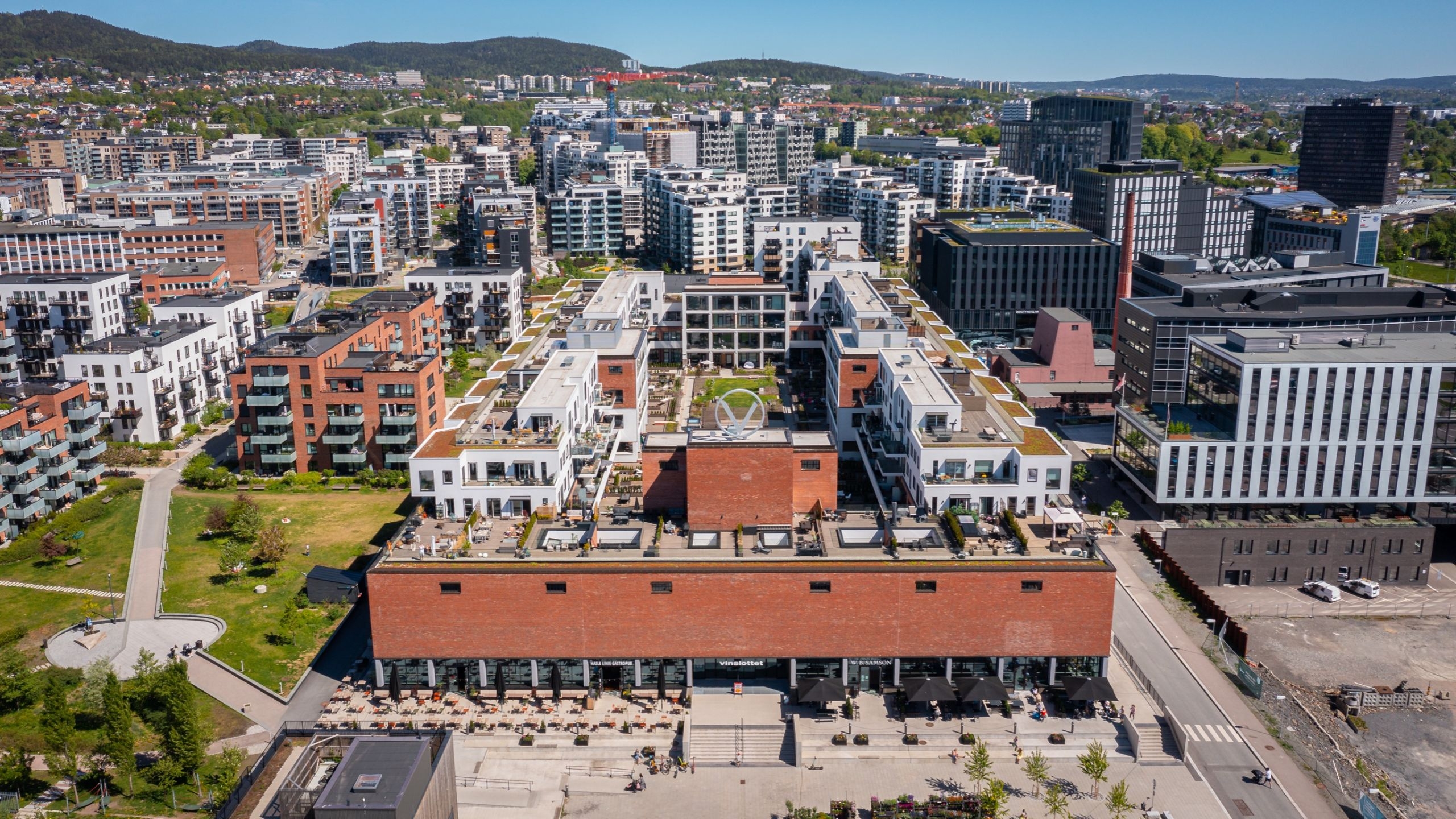 Vinslottet - Drone-1.jpg