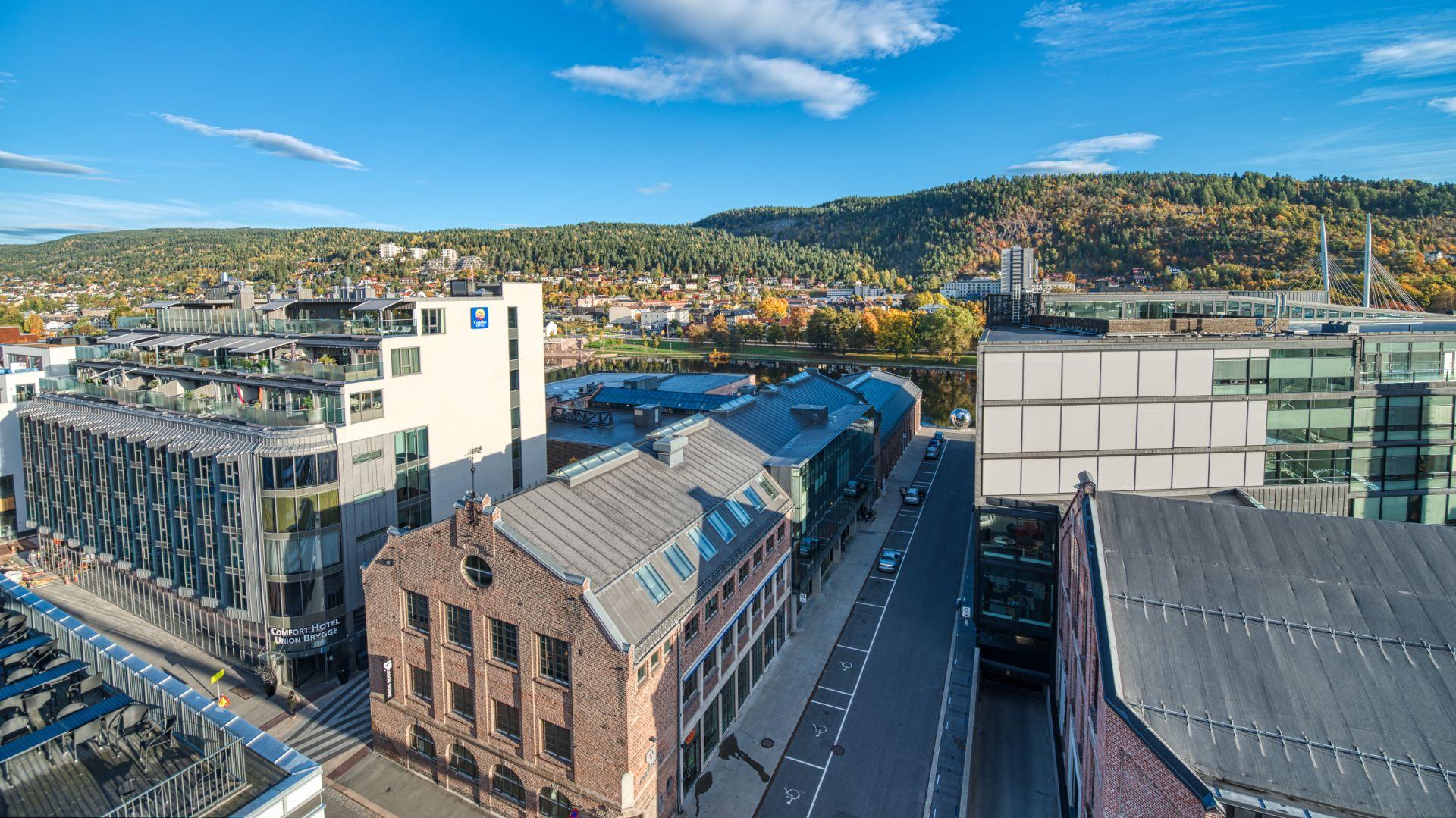 Bilde 2 - beliggenhet midt mellom Comfort Hotel og Universitetet.jpg