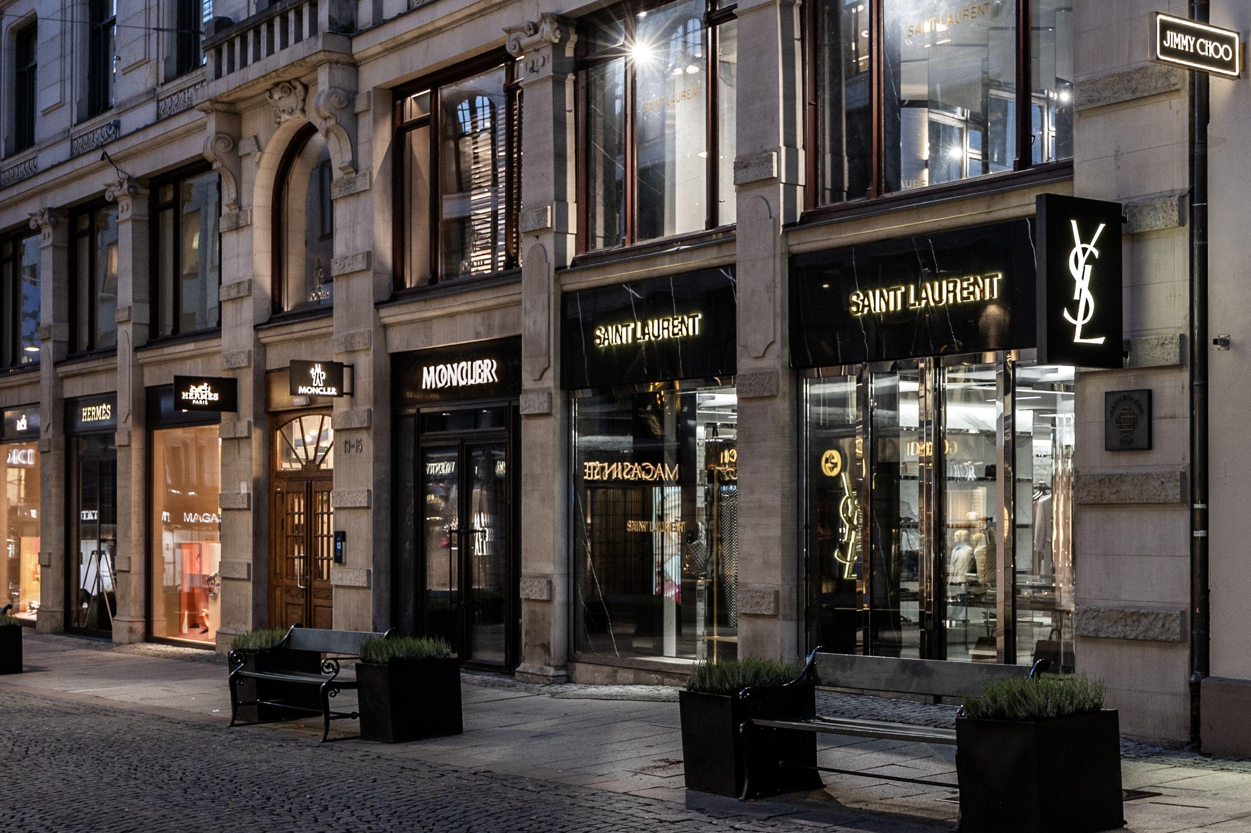 Øvre Slottsgate Shopping.jpg