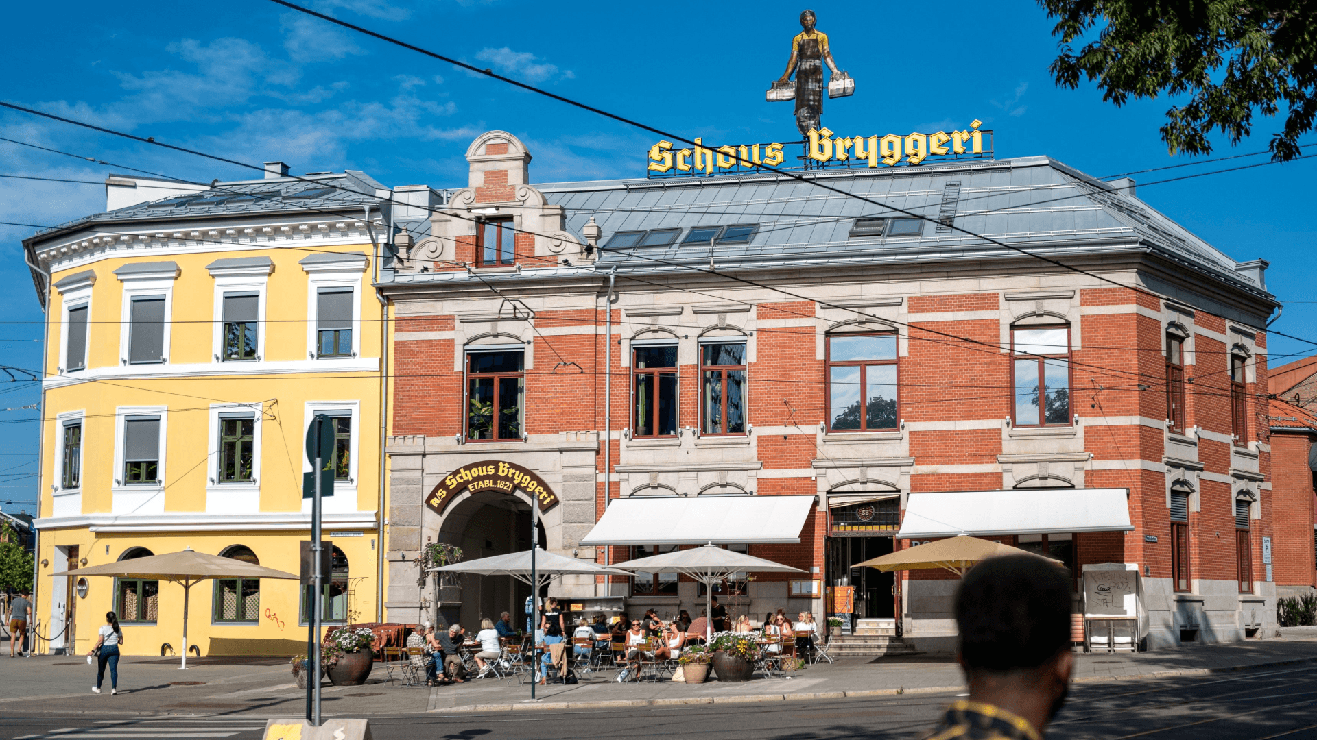 Slide 16_9 - 112.png