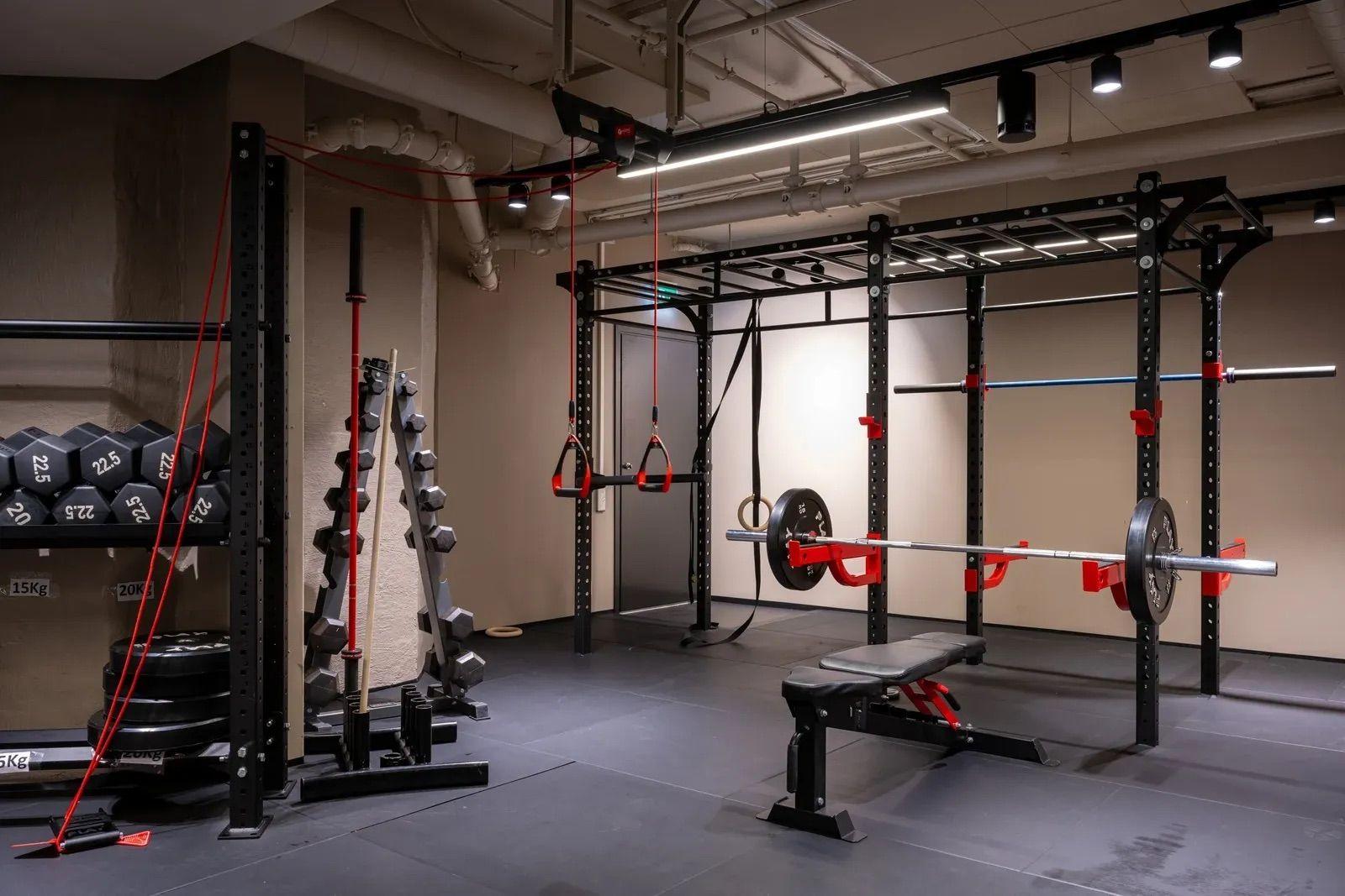 057_0e3f8e83-e269-42d3-bcbe-ec73af73cc3c (1).jpeg