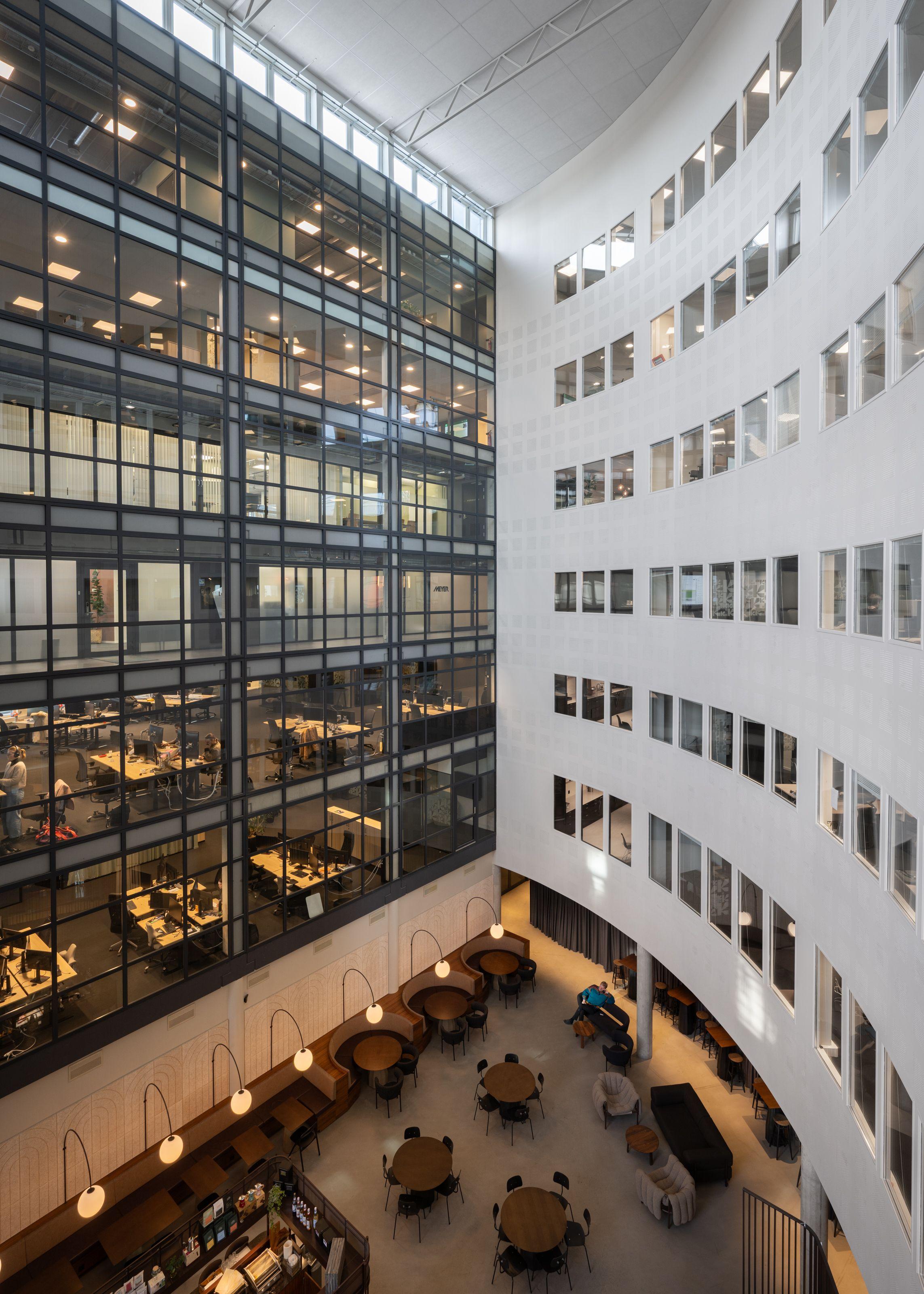 Malling - Sjølyst plass 3-10.jpg