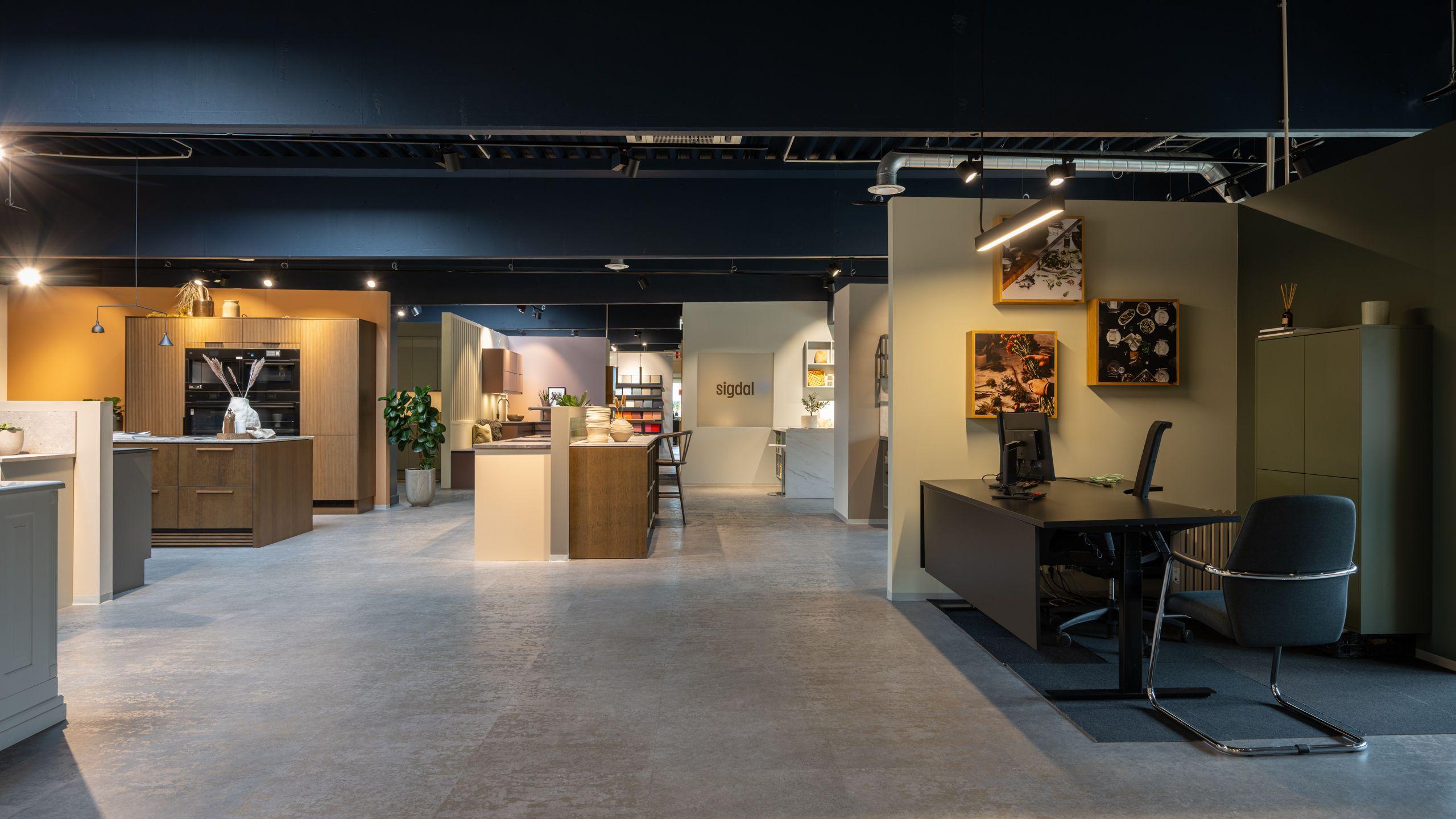 Malling - Verkseier Furulunds Vei 9-55.jpg