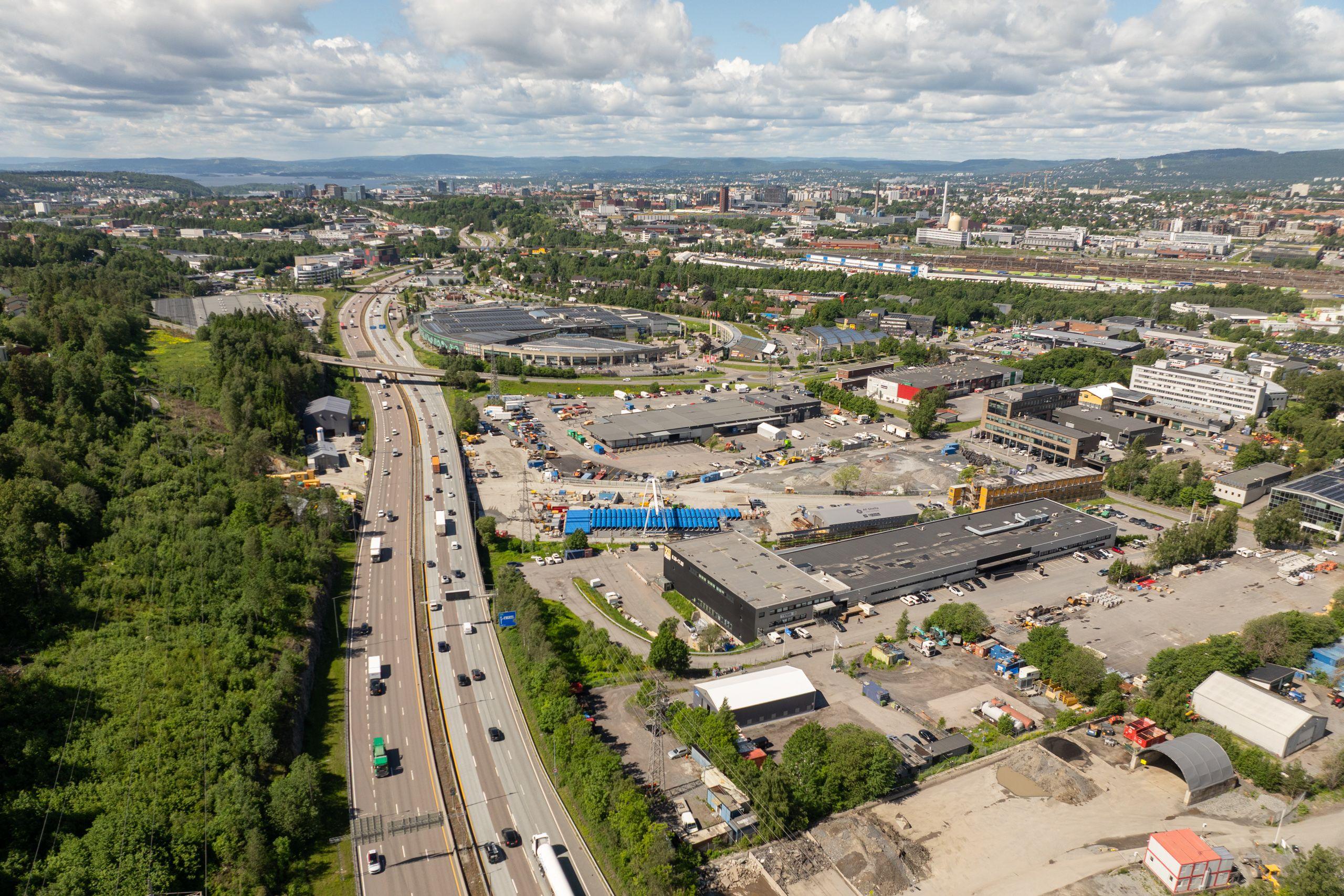 Malling - Verkseier Furulunds Vei 9-22.jpg